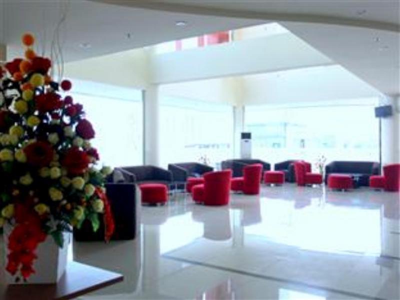 โรงแรมฮาโลเจน ซิโดอาร์โจ ภายนอก รูปภาพ